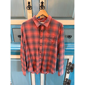 Men's NSTR Premium Red Gray Plaid Flannel Casual Button Down Shirt M